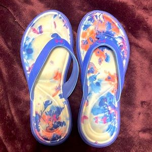 Under Armour Sandals with memory foam BRAND NEW colorful super comfortable